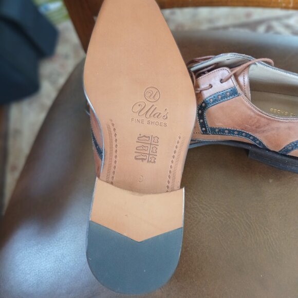 Interesting mens leather wing tips. New and Unworn.. - Picture 5 of 8